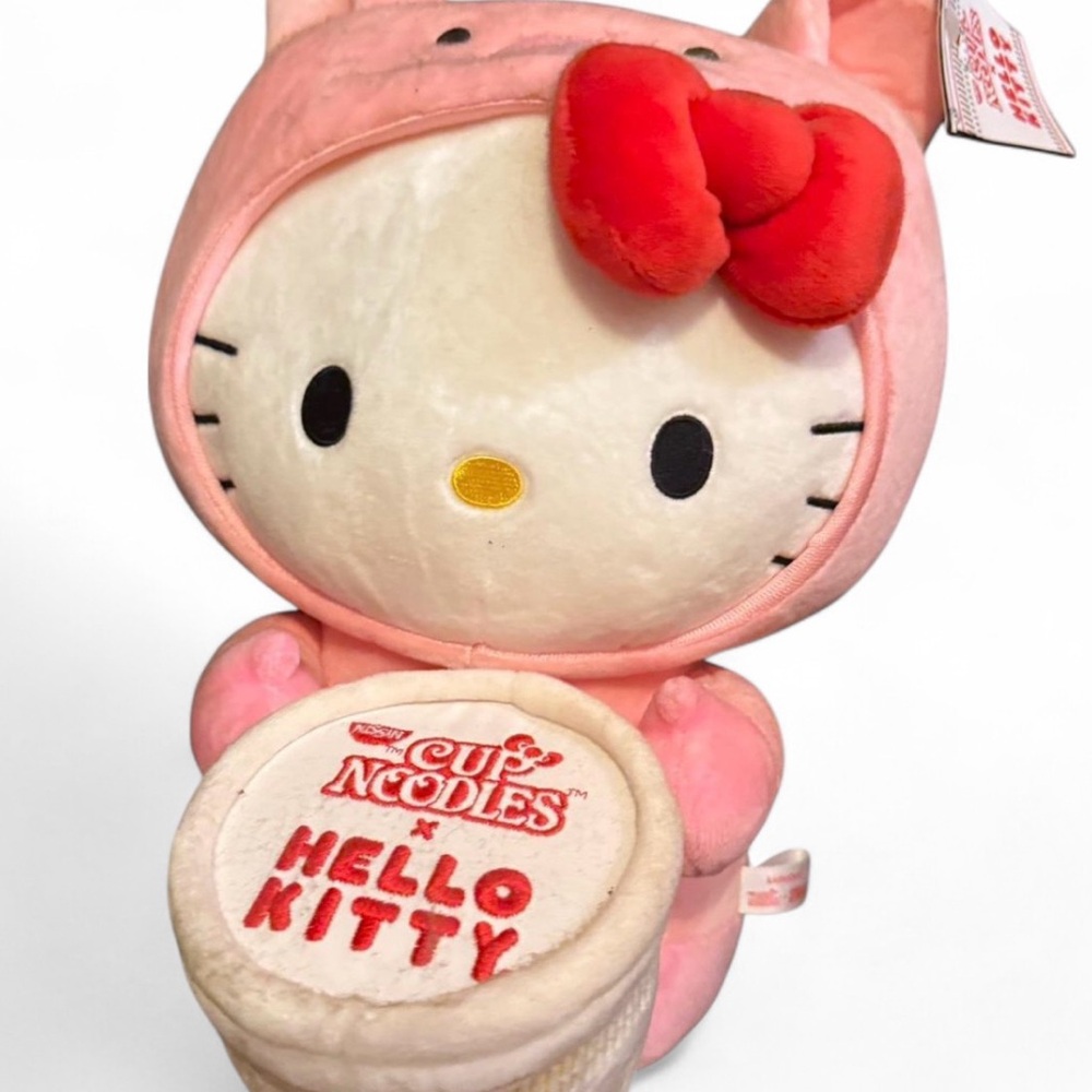 Sanrio Hello Kitty x Cup Noodles Plush
